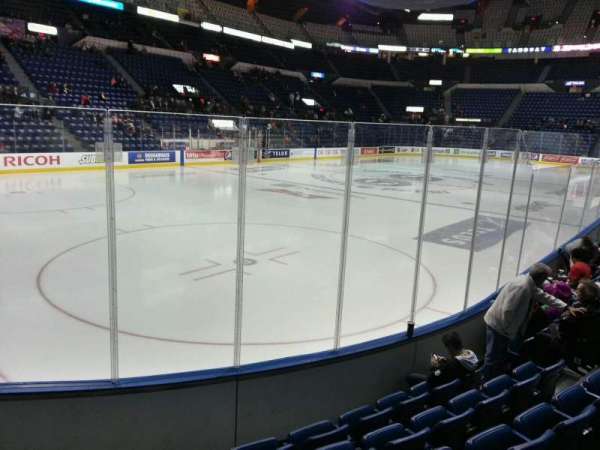 Colisée Pepsi, section: 106, row: f, seat: 11