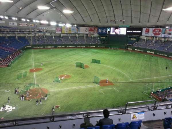 Tokyo Dome, section: Home, row: 6, seat: 108