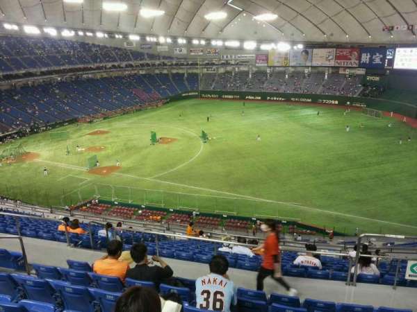 Tokyo Dome, section: Home, row: 17, seat: 347