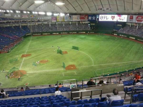 Tokyo Dome, section: Home, row: 21, seat: 147