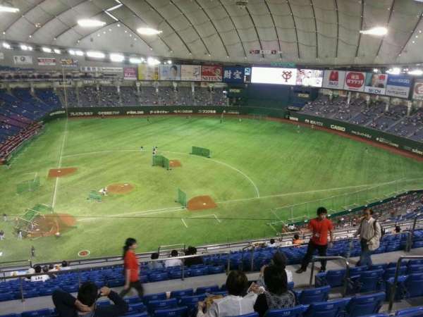 Tokyo Dome, section: Home, row: 18, seat: 130