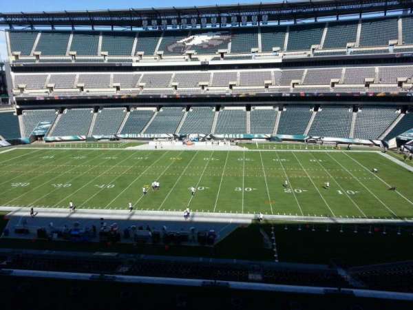 Lincoln Financial Field, section: c2, row: 9, seat: 10