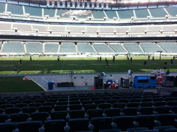 Lincoln Financial Field, section: 138, row: 11, seat: 10