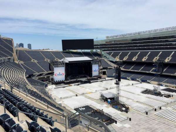 Soldier Field, section: 432, row: 6, seat: 9