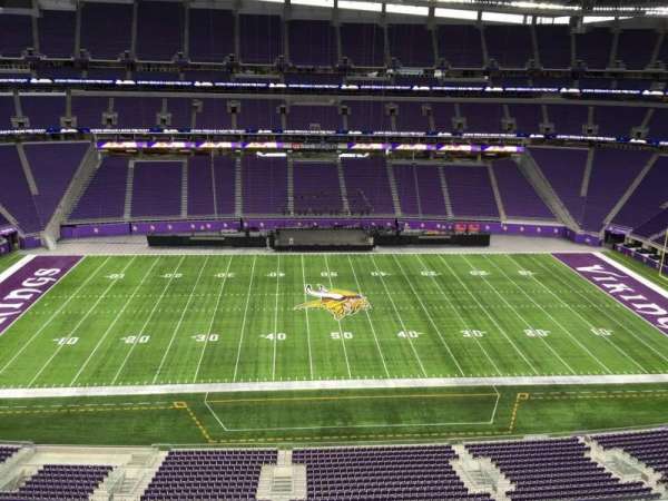 U.S. Bank Stadium, section: 341, row: B, seat: 33