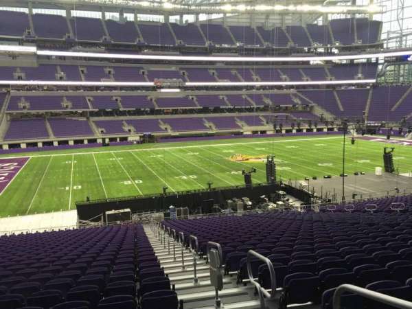 U.S. Bank Stadium, section: 112, row: 34, seat: 1
