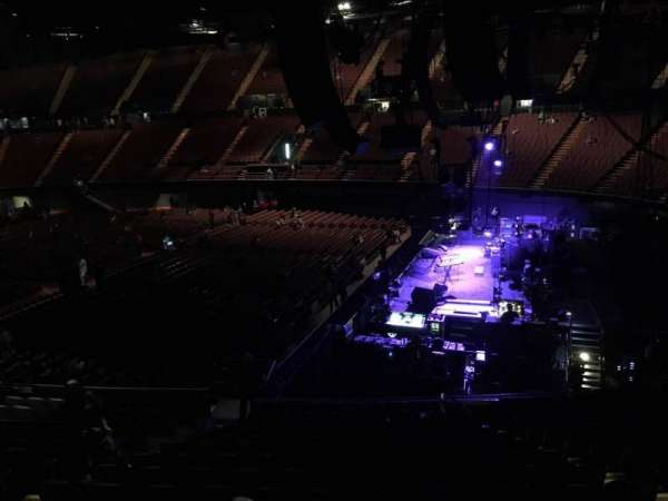 Kia Forum, section: 113, row: 15, seat: 7