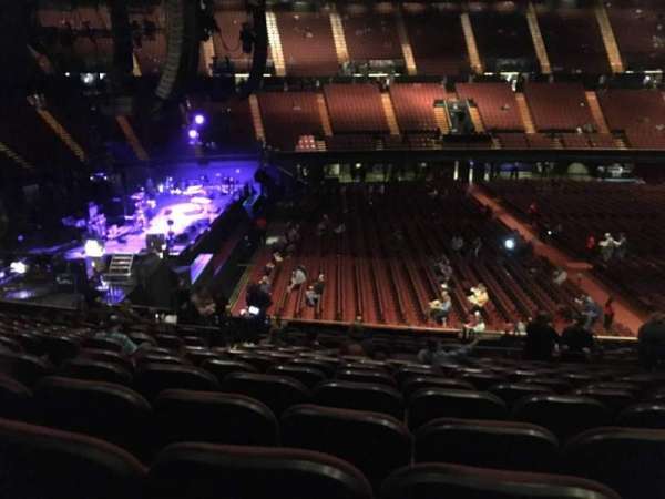 Kia Forum, section: 126, row: 16, seat: 6