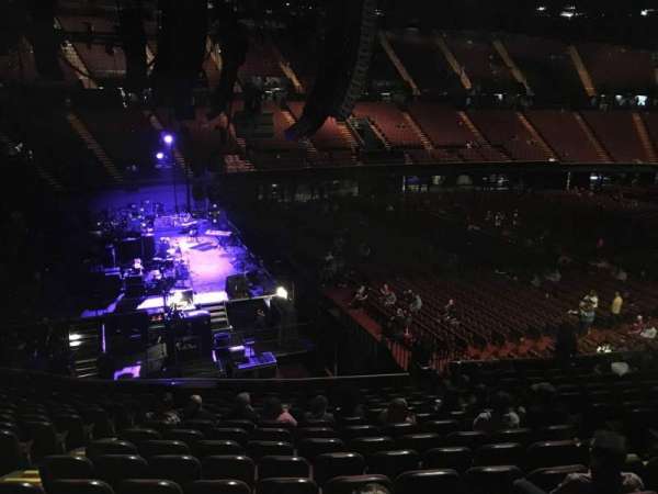 Kia Forum, section: 124, row: 14, seat: 6