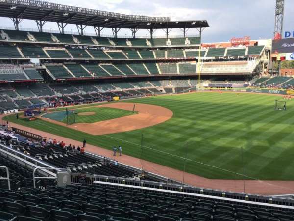 Truist Park, section: 213, row: 10, seat: 11