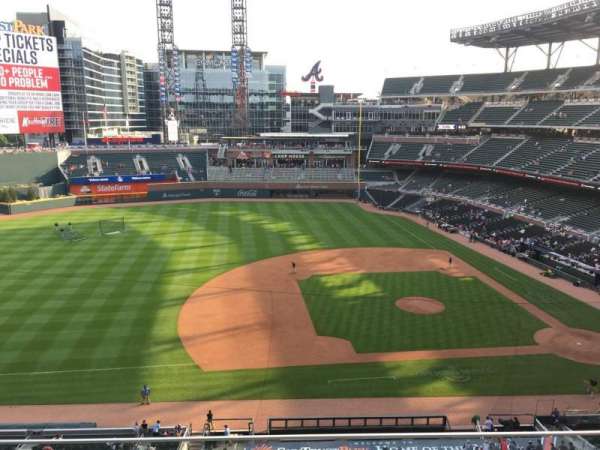 Truist Park, section: 333, row: 3, seat: 13