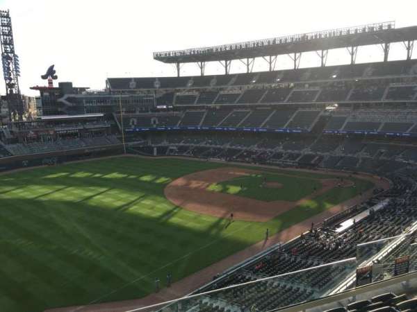 Truist Park, section: 341, row: 6, seat: 10