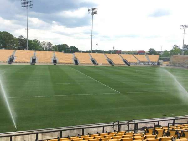 Fifth Third Bank Stadium, section: 105, row: L, seat: 10