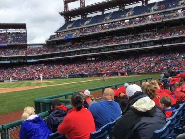 Citizens Bank Park, section: 134, row: 5, seat: 2