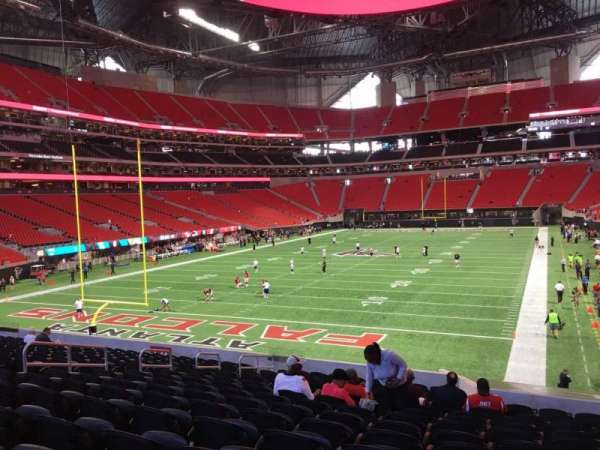 Mercedes-Benz Stadium, section: 136, row: 25, seat: 13
