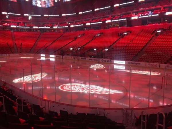 Little Caesars Arena, section: 105, row: 10, seat: 3