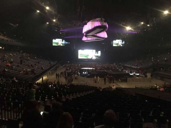 AFAS Dome, section: 136, row: 32, seat: 6