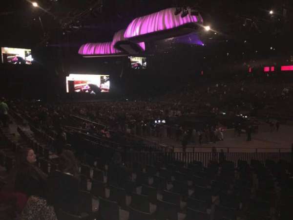 AFAS Dome, section: 142, row: 29, seat: 3