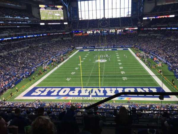 Lucas Oil Stadium, section: 427, row: 3, seat: 1