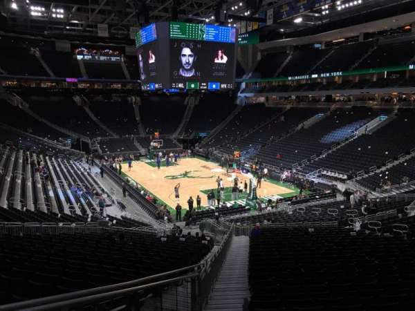 Fiserv Forum, section: 102, row: 28, seat: 26