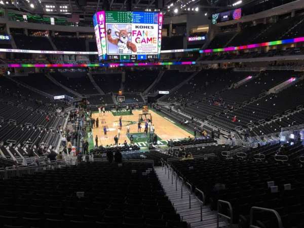 Fiserv Forum, section: 113, row: 28, seat: 1