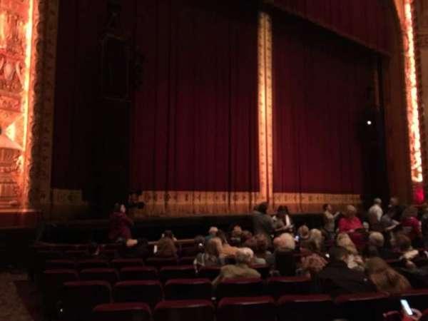 Shea's Buffalo, section: Orchestra 4, row: K, seat: 25