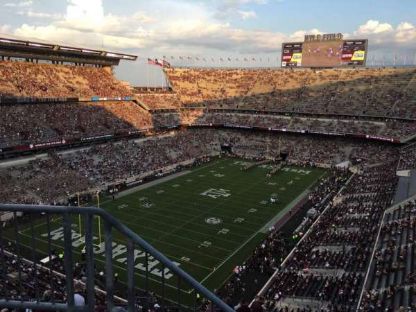 Kyle Field, section: 409, row: 3, seat: 26