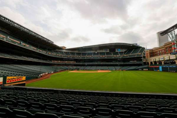 Daikin Park, section: 153, row: 11, seat: 10