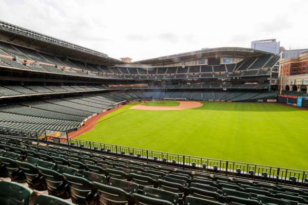 Daikin Park, section: 253, row: 6, seat: 12