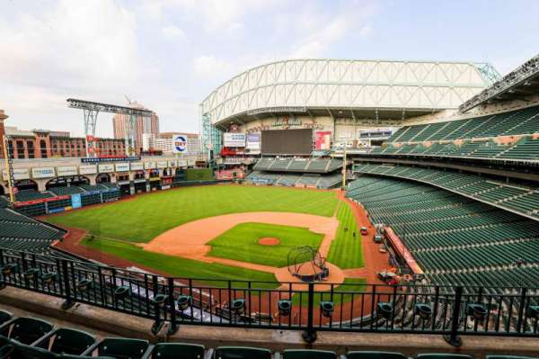 Daikin Park, section: 316, row: 3, seat: 10