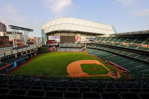 Daikin Park, section: 411, row: 10, seat: 9