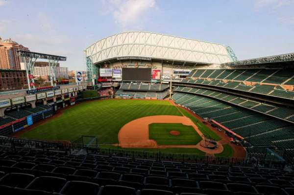 Daikin Park, section: 413, row: 9, seat: 10