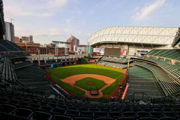 Daikin Park, section: 418, row: 9, seat: 9