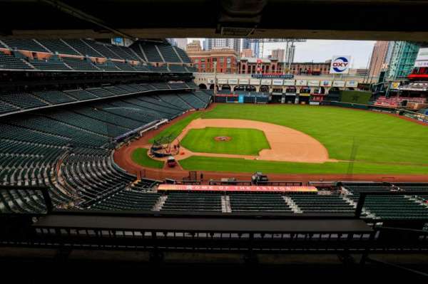 Daikin Park, section: STE 32