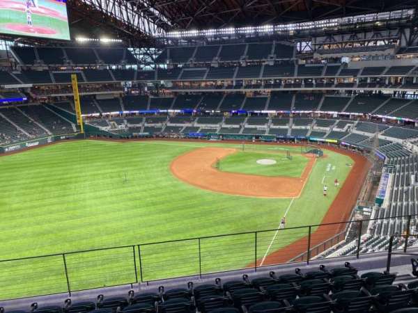 Globe Life Field, section: 202, row: 7, seat: 10