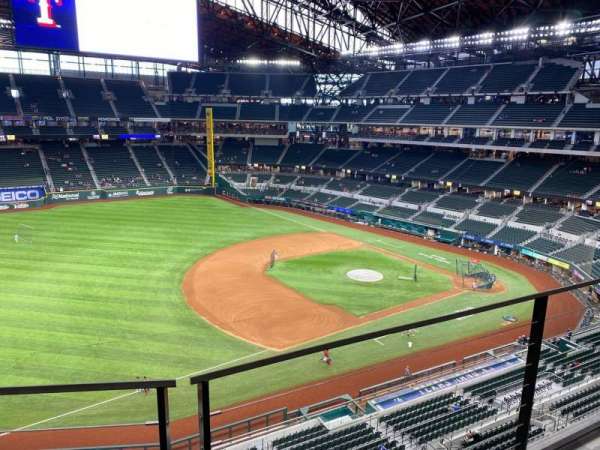Globe Life Field, section: 208, row: 2, seat: 8