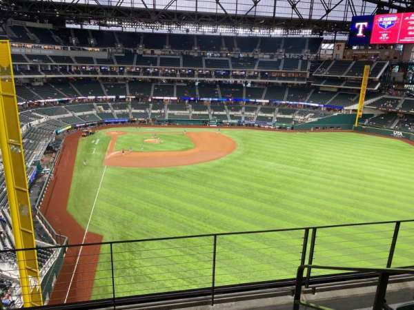 Globe Life Field, section: 232, row: 4, seat: 25