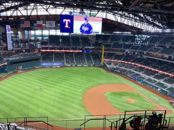 Globe Life Field, section: 305, row: 9, seat: 6