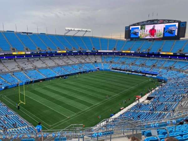 Bank of America Stadium, section: 522, row: 11, seat: 4