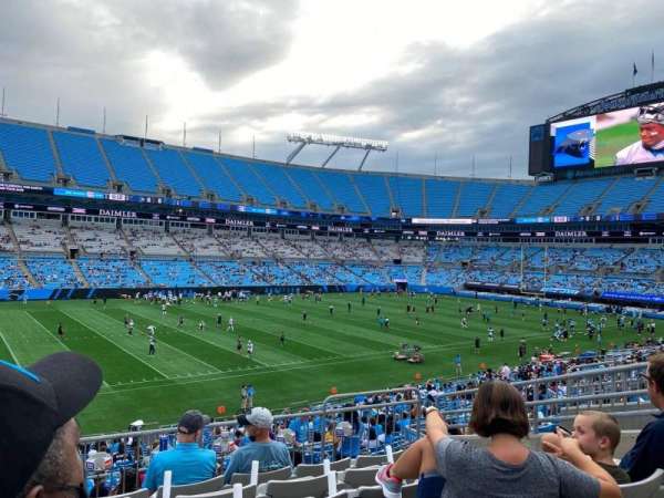 Bank of America Stadium, section: 320, row: 6, seat: 9