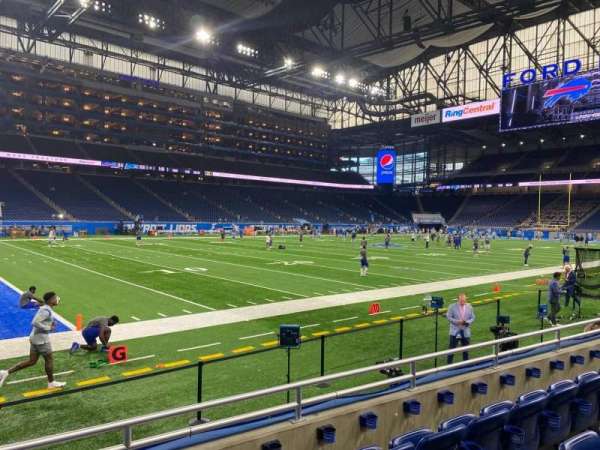 Ford Field, section: 123, row: 4, seat: 5