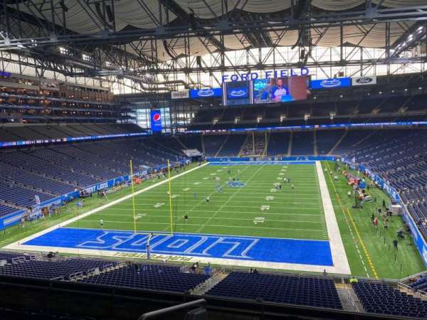 Ford Field, section: 220, row: 6, seat: 2