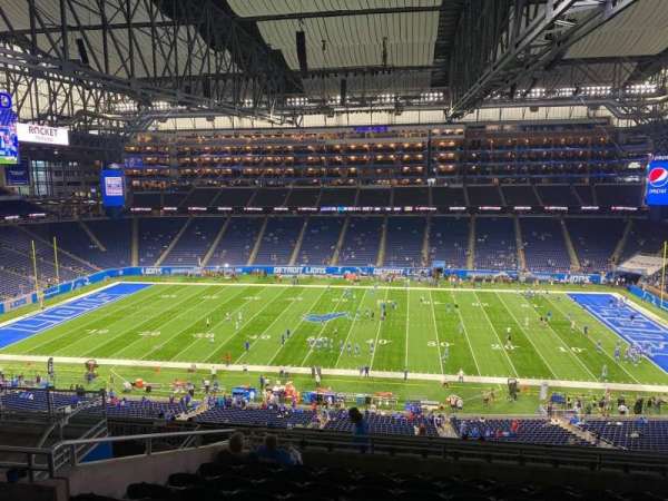 Ford Field, section: 332, row: 10, seat: 15