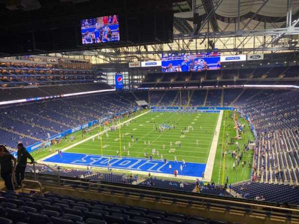 Ford Field, section: 320, row: 8, seat: 14