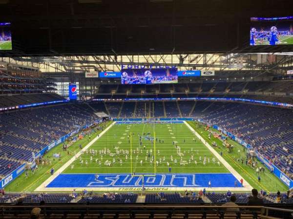 Ford Field, section: 318, row: 8, seat: 14