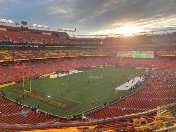 Northwest Stadium, section: 328, row: 15, seat: 12