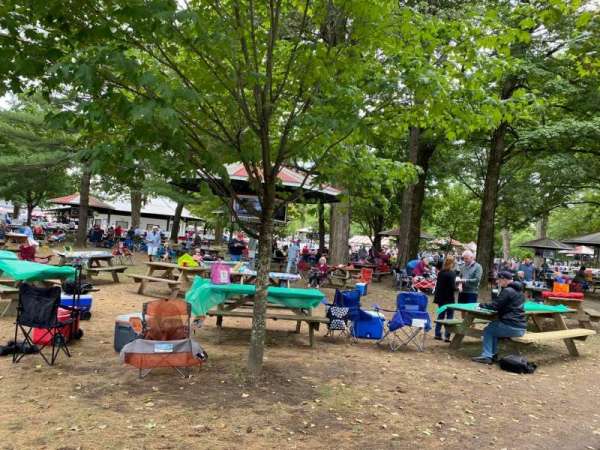 Saratoga Race Course, section: Picnic Area