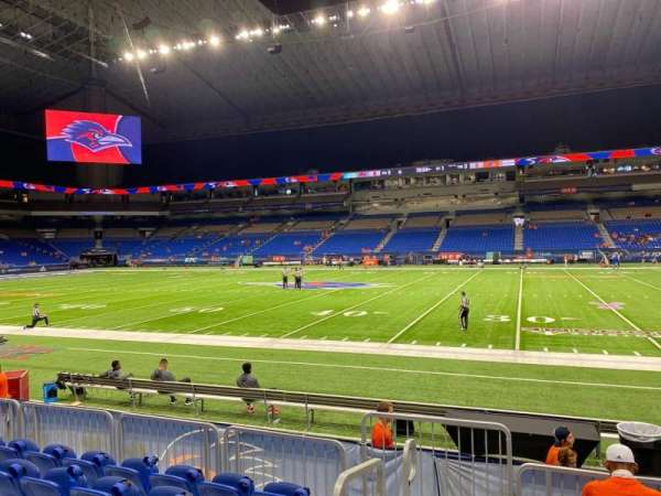 Alamodome, section: 132, row: 5, seat: 23