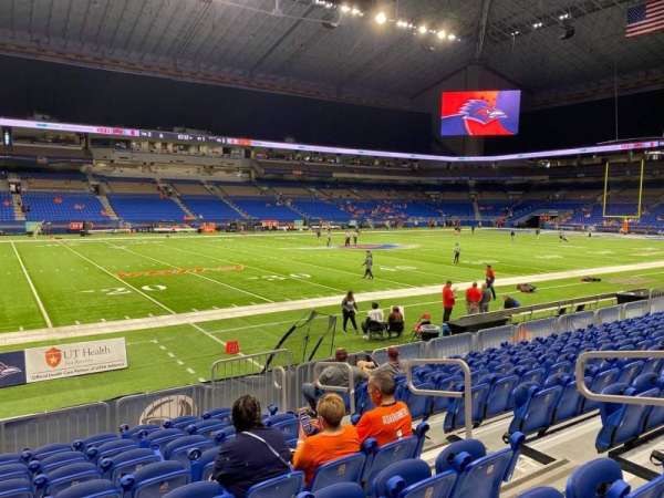 Alamodome, section: 137, row: 8, seat: 6