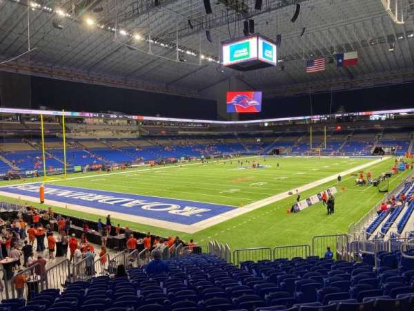 Alamodome, section: 141, row: 20, seat: 8